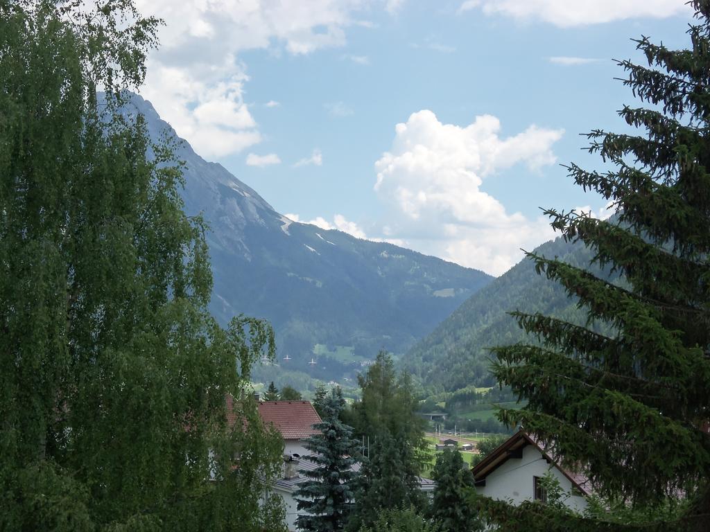 Hotel Schwarzer Adler Pettneu am Arlberg Habitación foto